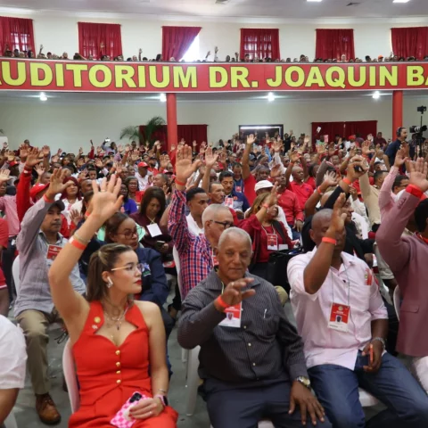Reelección de Quique Antún cómo presidente del PRSC provoca ruptura en la organización