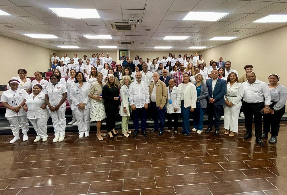 Hospital Traumatológico Dr. Darío Contreras juramenta Comité Electoral