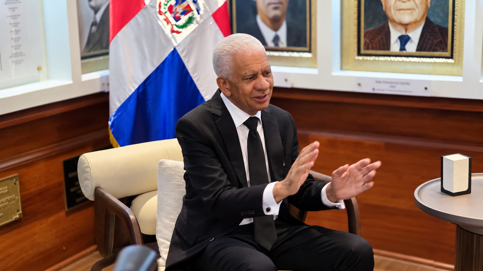 Ricardo de los Santos impulsa reforma a Seguridad Social y anuncia correctivo a embudo legislativo
