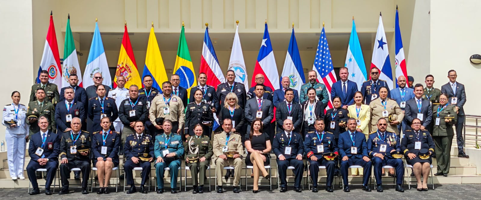PN participa en encuentro internacional de educación policial en Costa Rica
