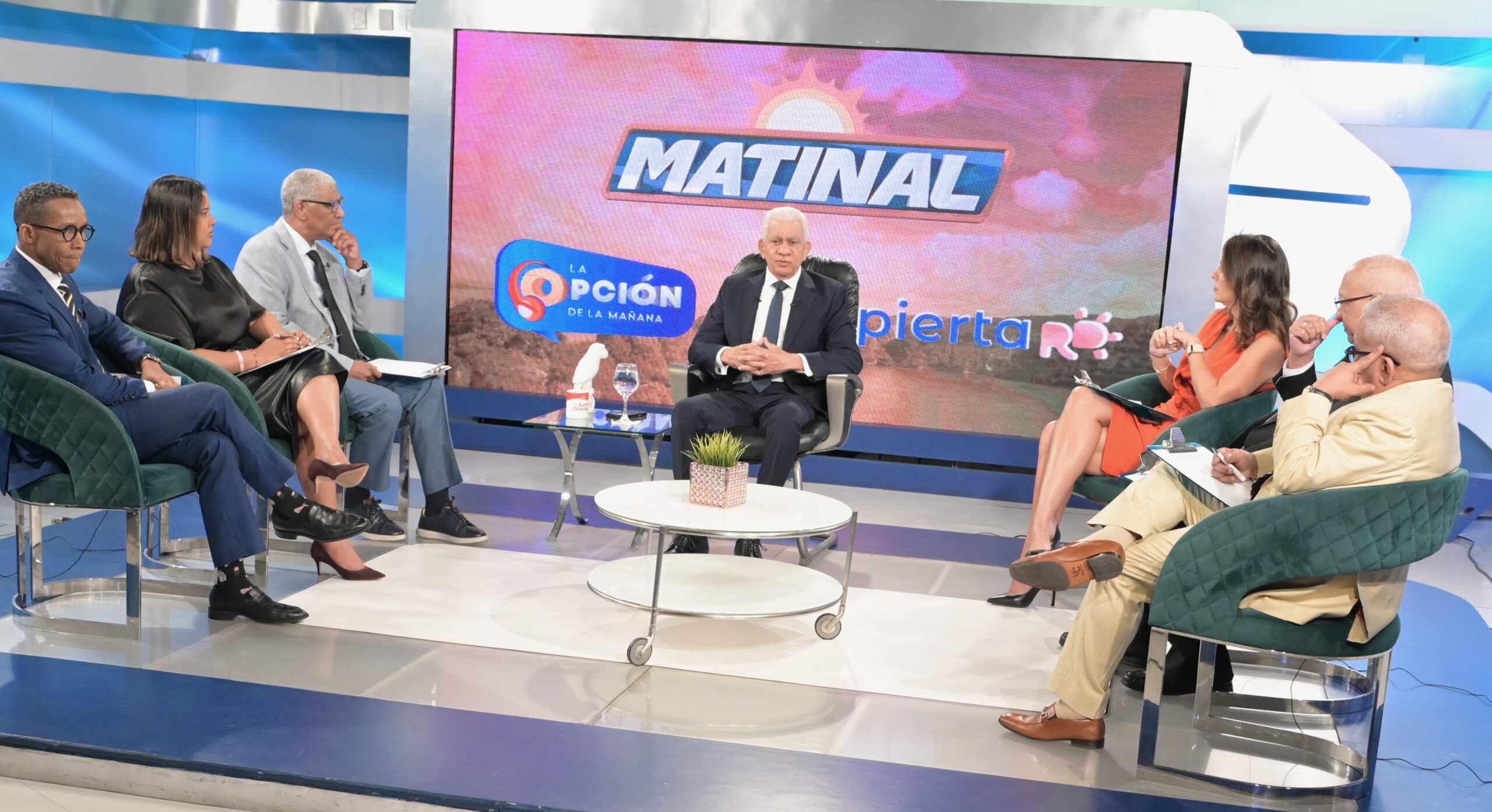 Ricardo de los Santos apuesta al diálogo y la prudencia en la competencia interna del PRM