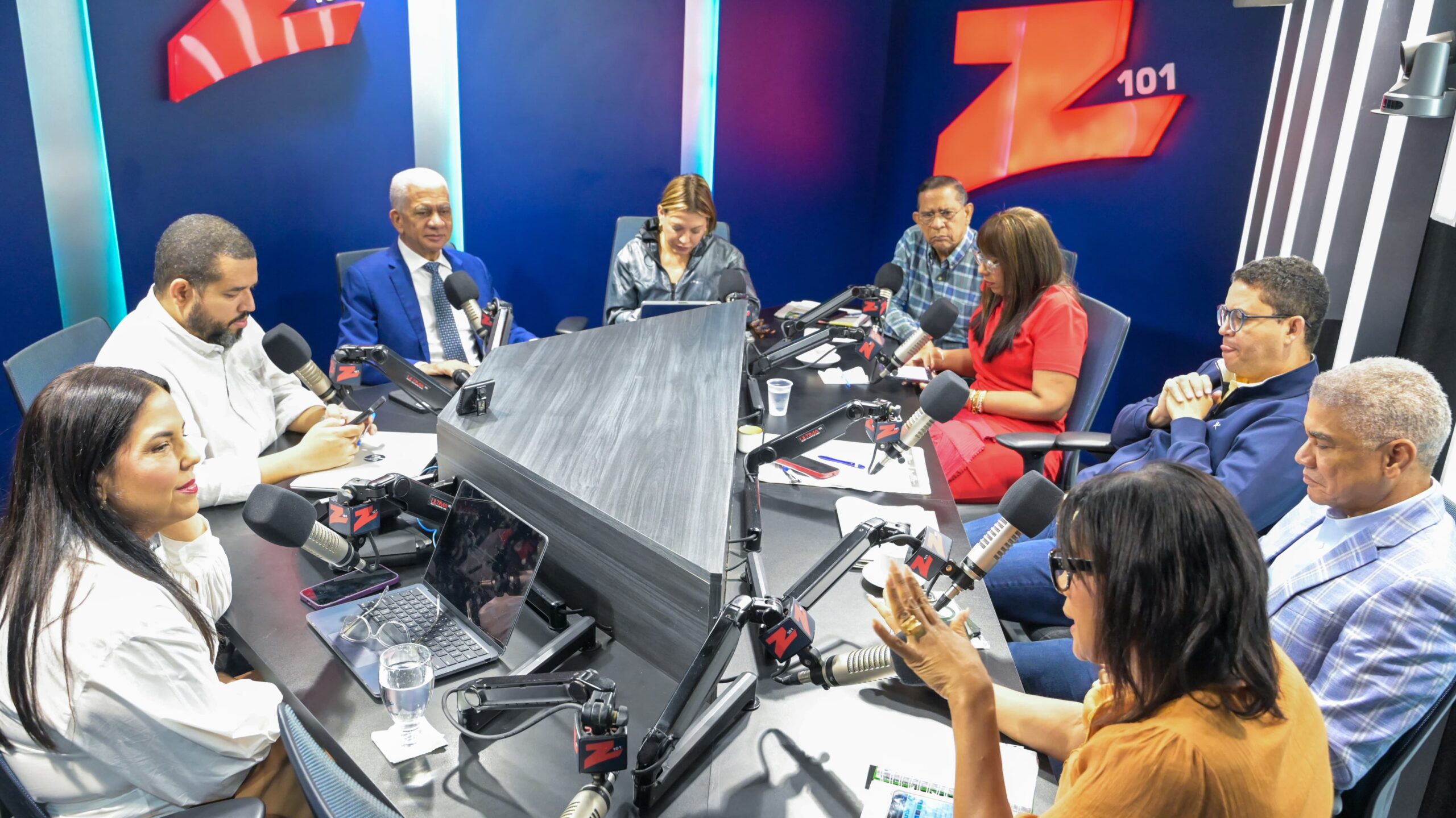 Ricardo de los Santos propone debate entre aspirantes presidenciales del PRM