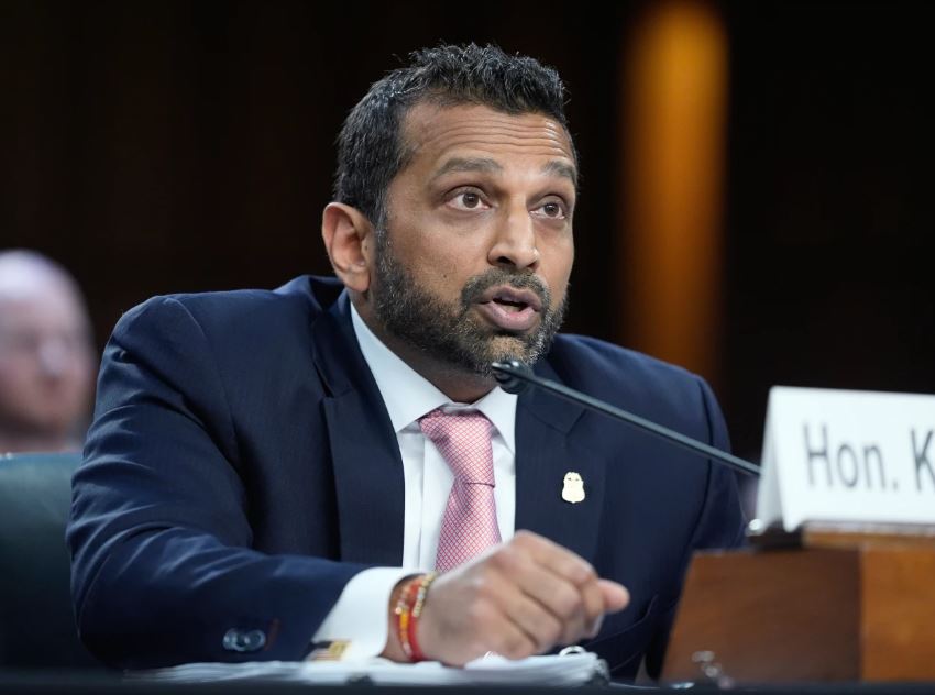 FBI publica “Informe Patel” interno y clasificado sobre las ocasiones en que “no estuvo a la altura”