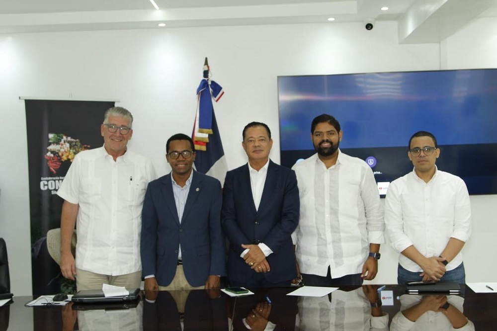 Destacan necesidad de fortalecer crédito para productores agropecuarios